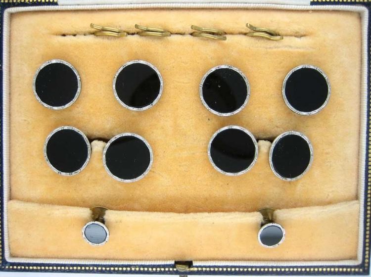 Round Platinum & Onyx Dress Set