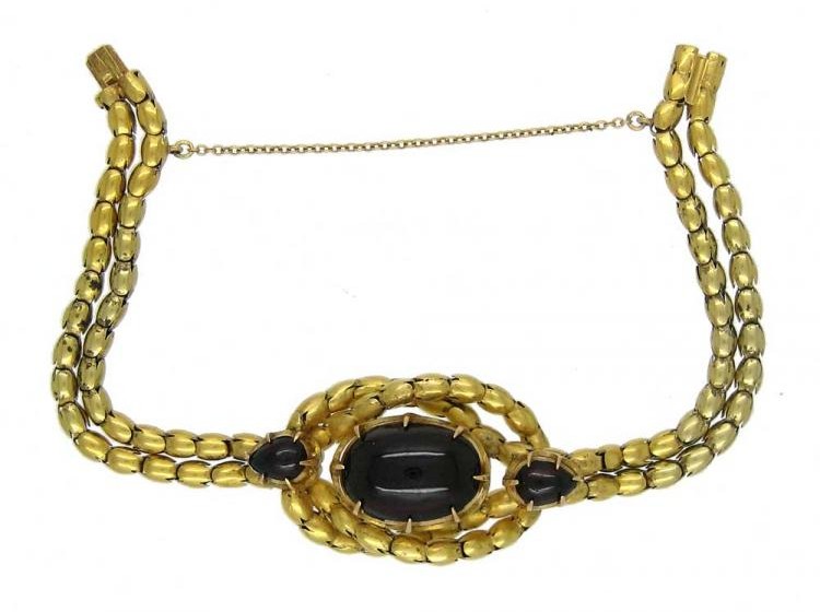 Victorian 18ct Gold & Cabochon Garnet Bracelet