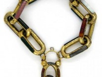 Victorian 9ct Gold Scottish Links Bracelet set with Agates