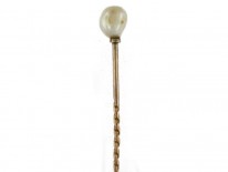 Natural Pearl Tie Pin