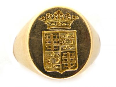 18ct Gold Crested Signet Ring