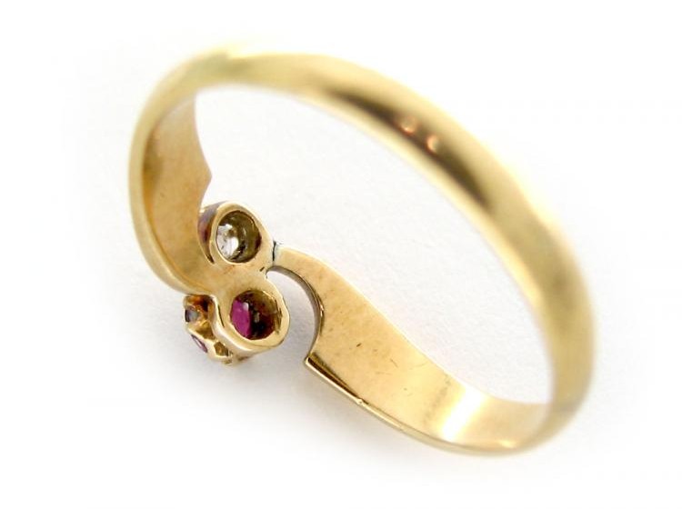 Diamond & Ruby Twist Ring