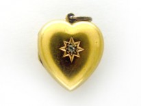 15ct Gold Heart Locket