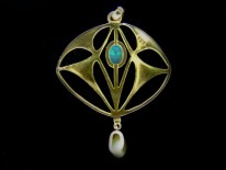 9ct Gold Opal Pendant