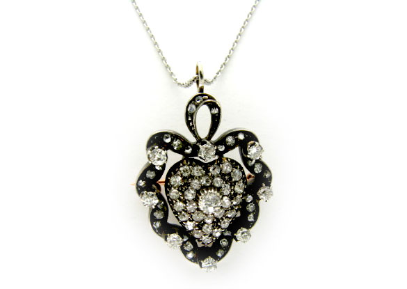 Diamond Pavé Heart Pendant