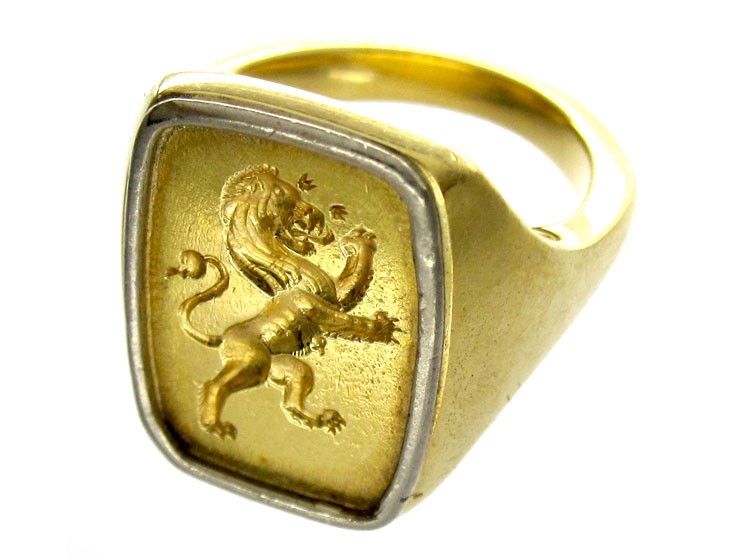 Signet Ring with Rampant Lion