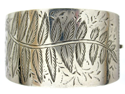 Silver Fern Engraved Bangle