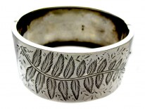 Silver Fern Engraved Bangle