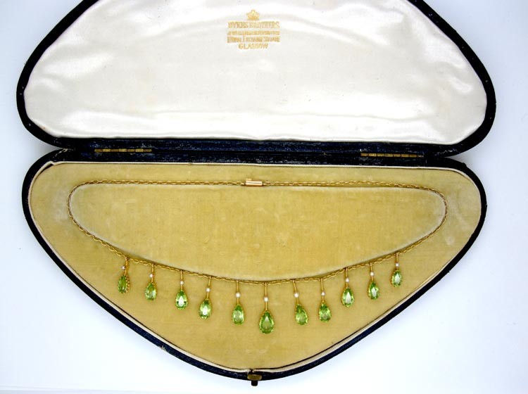 Peridot & Natural Pearl Drops Necklace