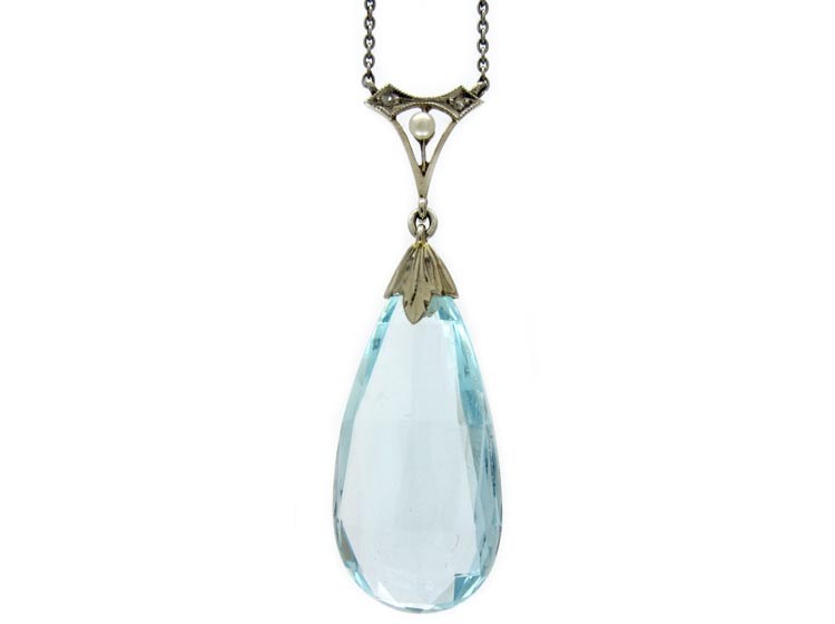 Edwardian platinum & Aquamarine & Diamond Drop Pendant