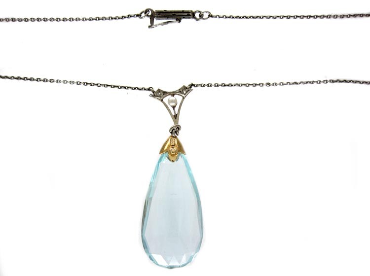 Edwardian platinum & Aquamarine & Diamond Drop Pendant