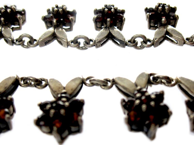 Silver & Garnet Flowers Motif Necklace