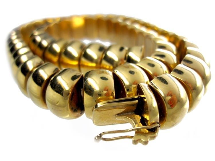 18ct Gold Collar