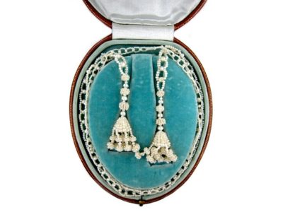 Pearl Sautoir in Original Case