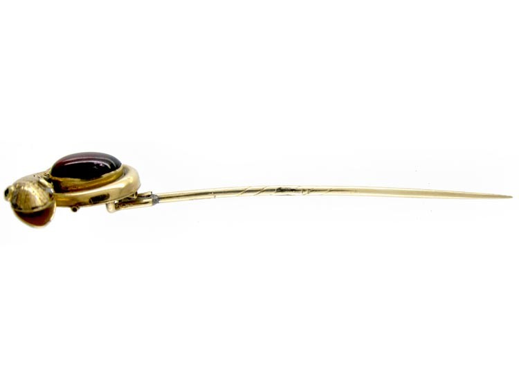 Victorian Cabochon Garnet 15ct Gold Snake Tie Pin