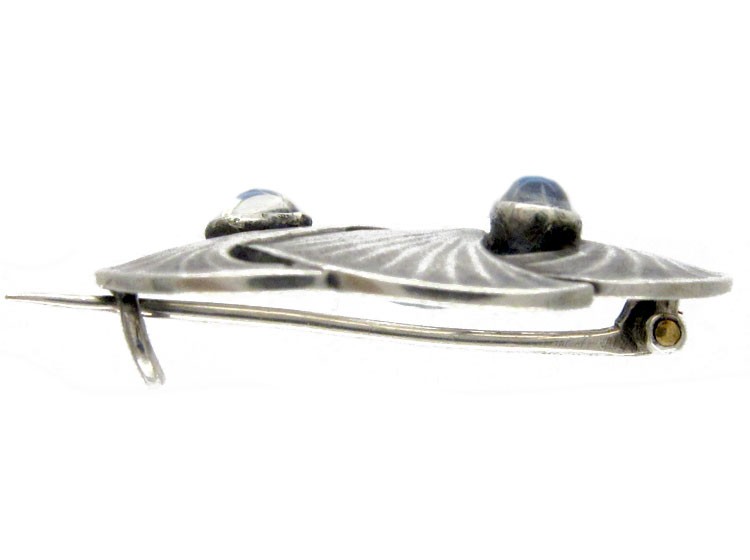 Art Nouveau Brooch by Levinger