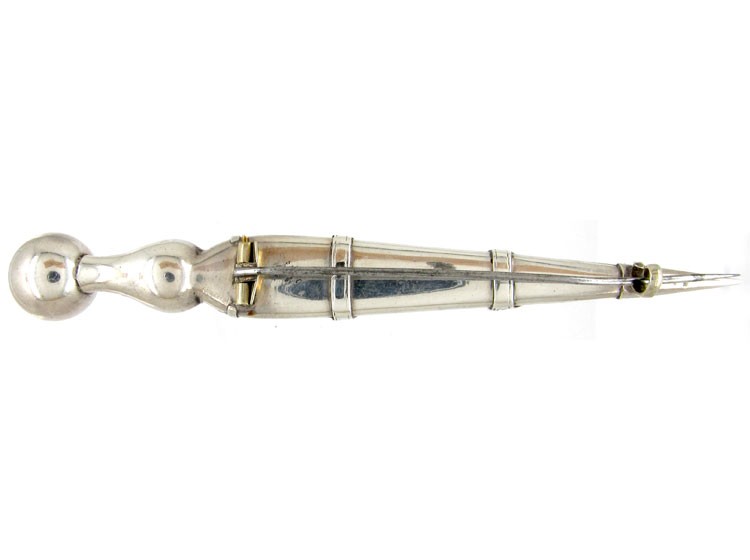 Scottish Grey Agate Dirk Brooch