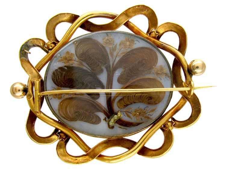 Victorian 18ct Gold & Micro Mosaic Brooch of Flowers