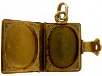 18ct French Book Locket