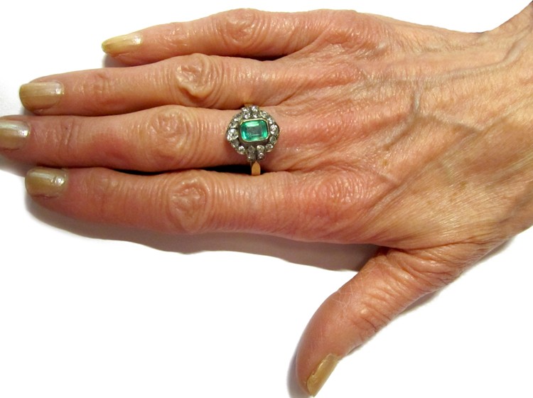 18ct Gold, Colombian Emerald & Diamond Art Deco Ring