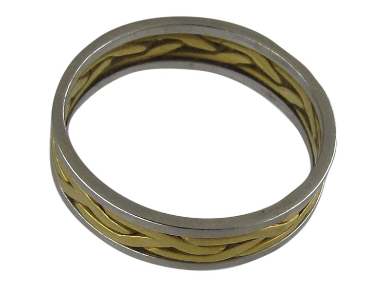 Gold & Platinum Wavy Wedding Band