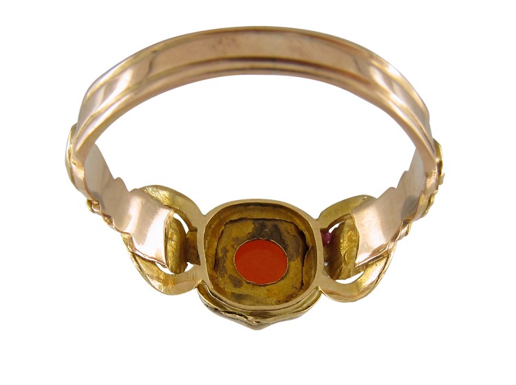 Banded Agate Shell Sided Signet Ring