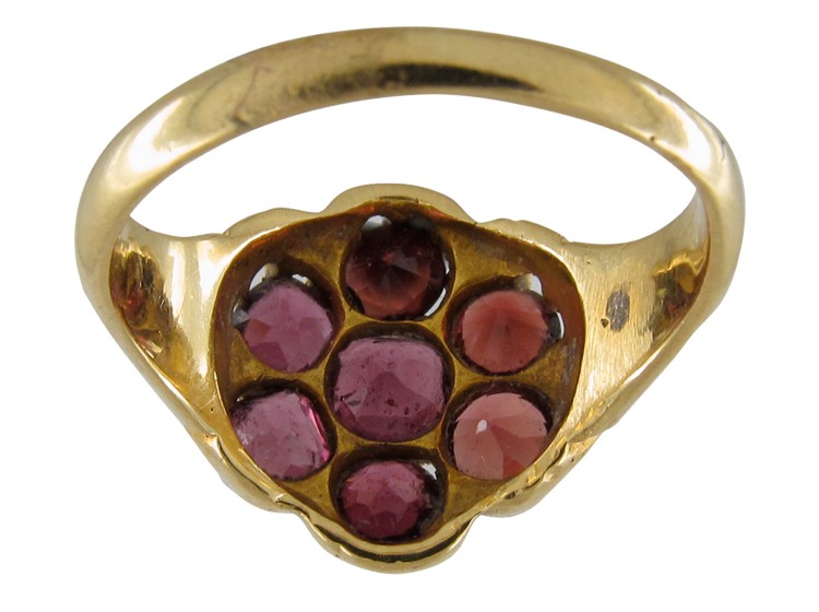 Edwardian Garnet Cluster Gold Ring