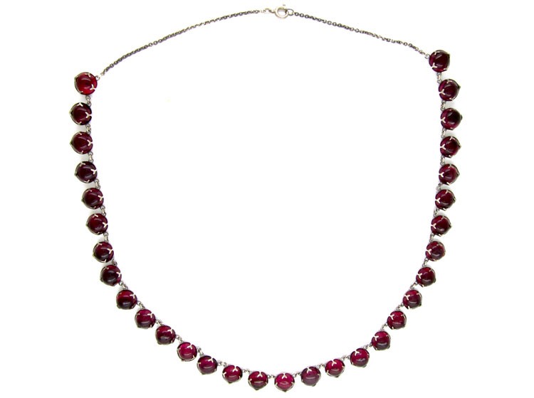 Cabochon Garnet Silver Collar