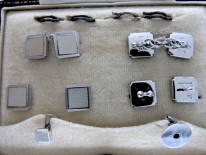 9ct White Gold & Mother of Pearl Cufflinks, Buttons & Studs Set