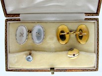 Mother of Pearl 9ct White & Yellow Cufflinks & Studs