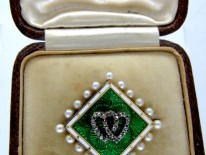 Edwardian 15ct Gold, Natural Pearl Green & White Enamel Brooch with Double Heart Motif set with Rose Diamonds