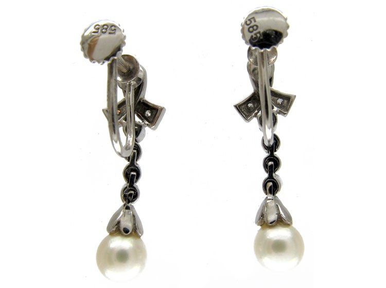 Pearl Drop Earrings
