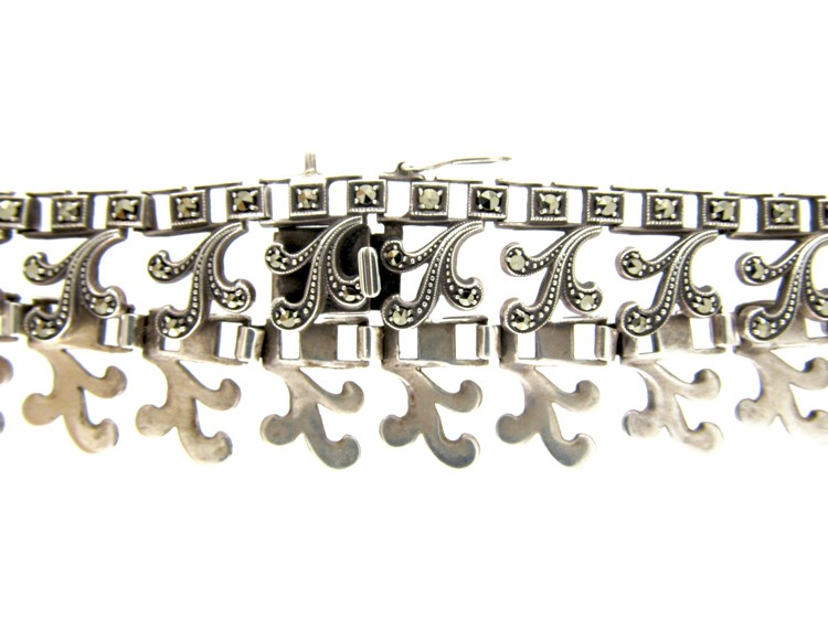 Silver & Marcasite Collar