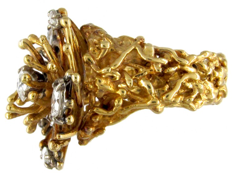 18ct Gold & Diamond Ring in The Shape of A Chrysanthemum