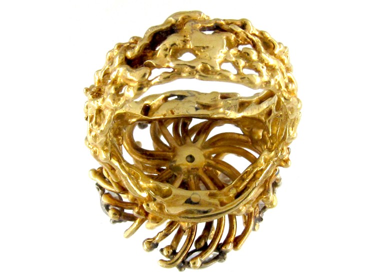 18ct Gold & Diamond Ring in The Shape of A Chrysanthemum