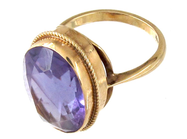 Amethyst 9ct Gold Ring
