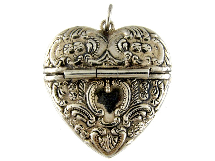 Silver Heart Opening Pendant
