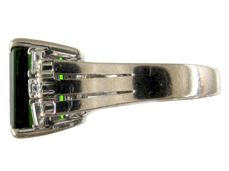 Green Tourmaline & Diamond Retro Ring