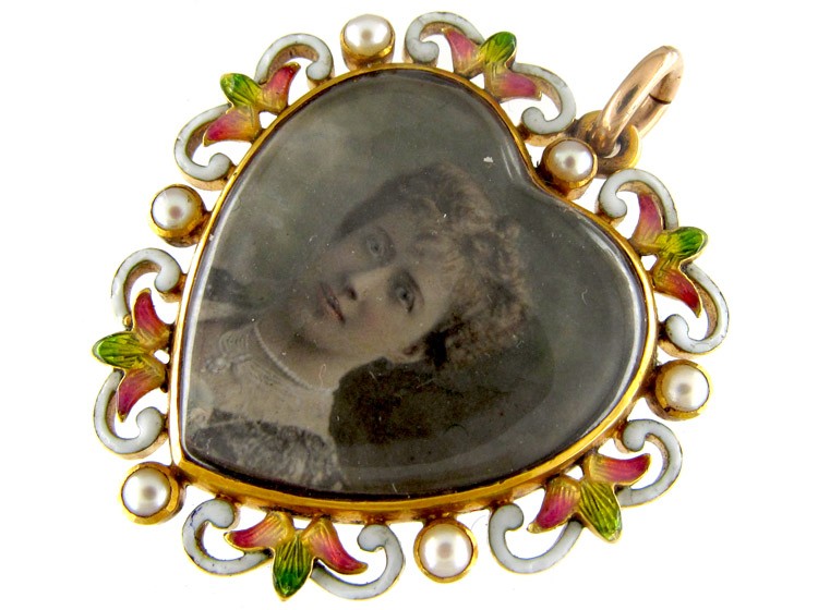 Suffragette Enamel 15ct Gold Heart Pendant