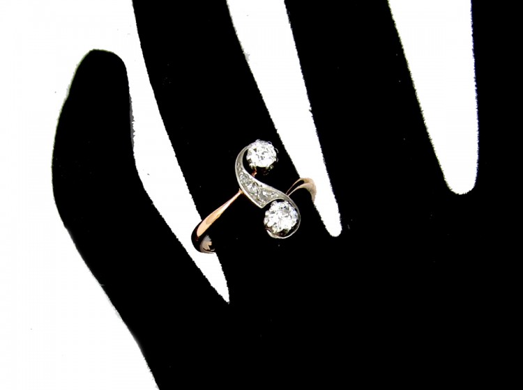 Art Nouveau Diamond Twist Ring