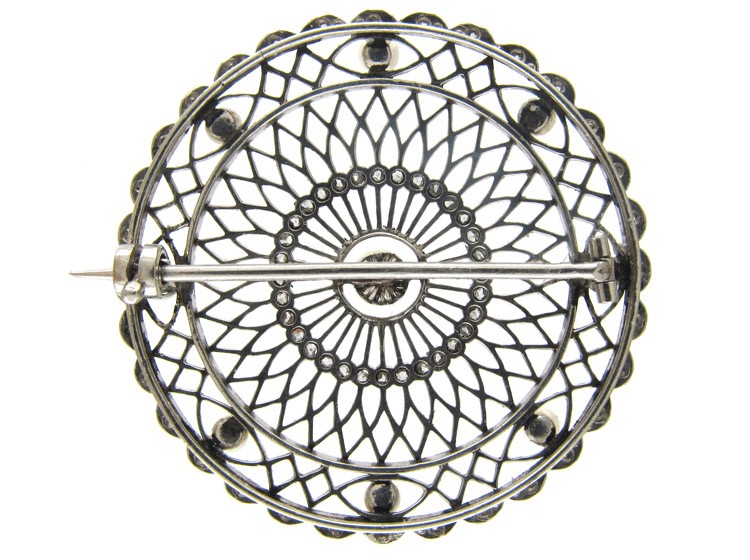 Edwardian Platinum Diamond & Natural Pearl Round Brooch