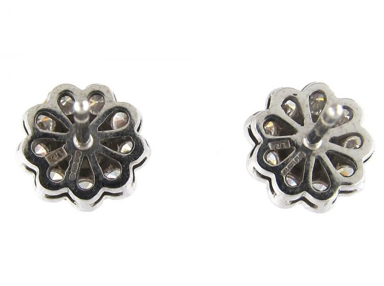 Diamond Flowerhead Cluster Earstuds