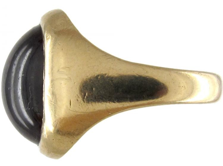 Garnet Cabochon 9ct Gold Ring