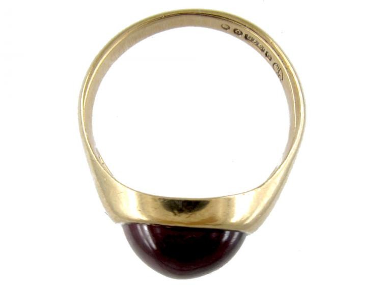 Garnet Cabochon 9ct Gold Ring