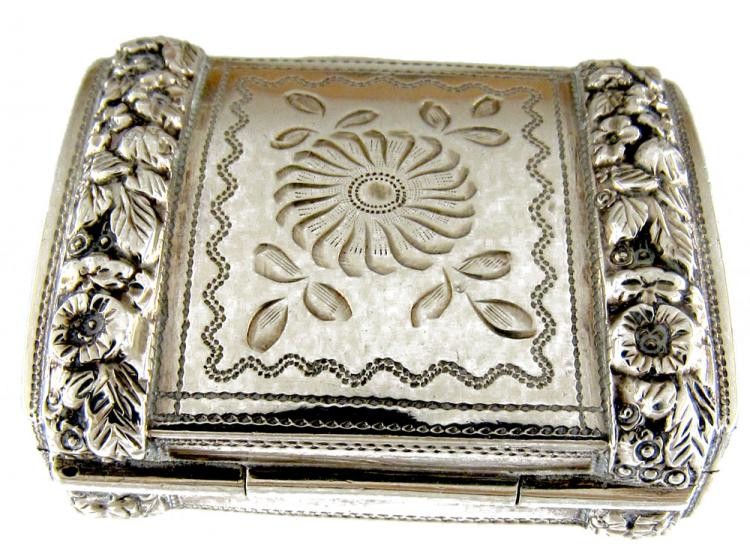 Georgian Silver Engraved & Repousse Vinaigrette