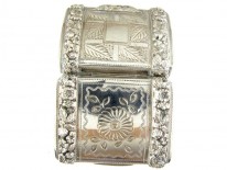 Georgian Silver Engraved & Repousse Vinaigrette