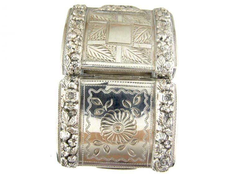 Georgian Silver Engraved & Repousse Vinaigrette