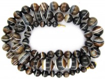Onyx Beaded Necklace with Onyx & Gold Clasp