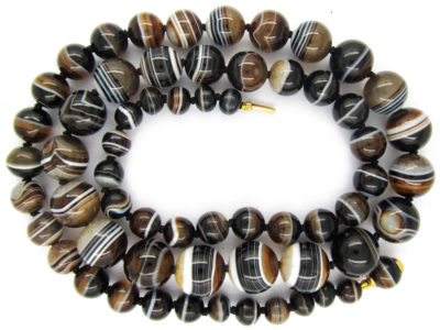 Onyx Beaded Necklace with Onyx & Gold Clasp