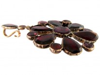 Flat Cut Garnet Round Gold Pendant